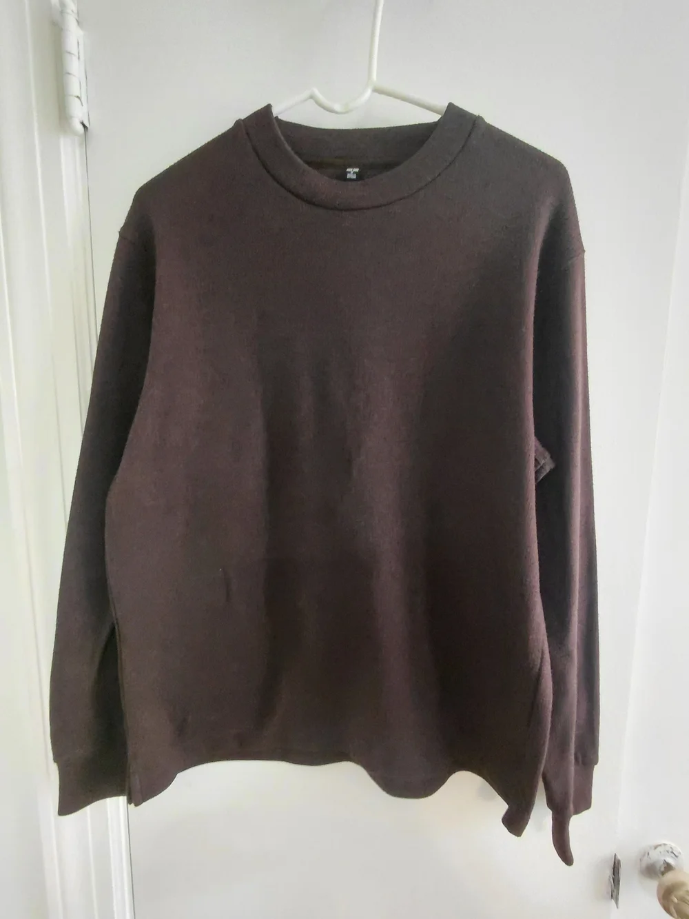 Uniqlo Men's Crewneck Sweater -  Dark Brown